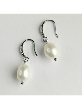 White Cultured Freshwater Pearl Earrings In Sterling Siver 🆕